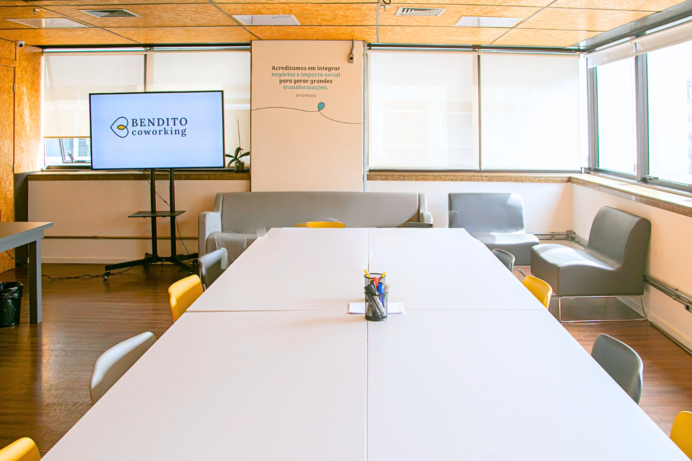 5 Vantagens de Reservar uma Sala de Reunião em um Coworking