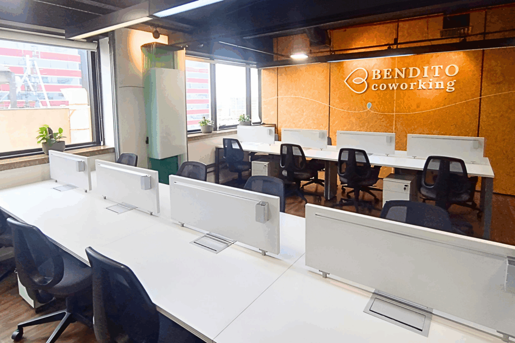 Salas Privativas Bendito Coworking para 16 pessoas, com gaveteiro na Paulista